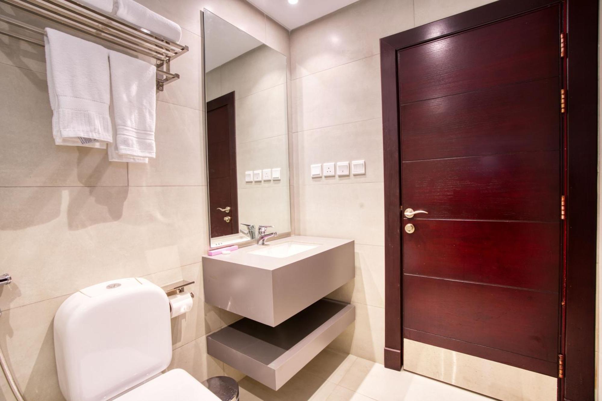 Quiet Dreams - Al Noor Branch Aparthotel Djedda Buitenkant foto