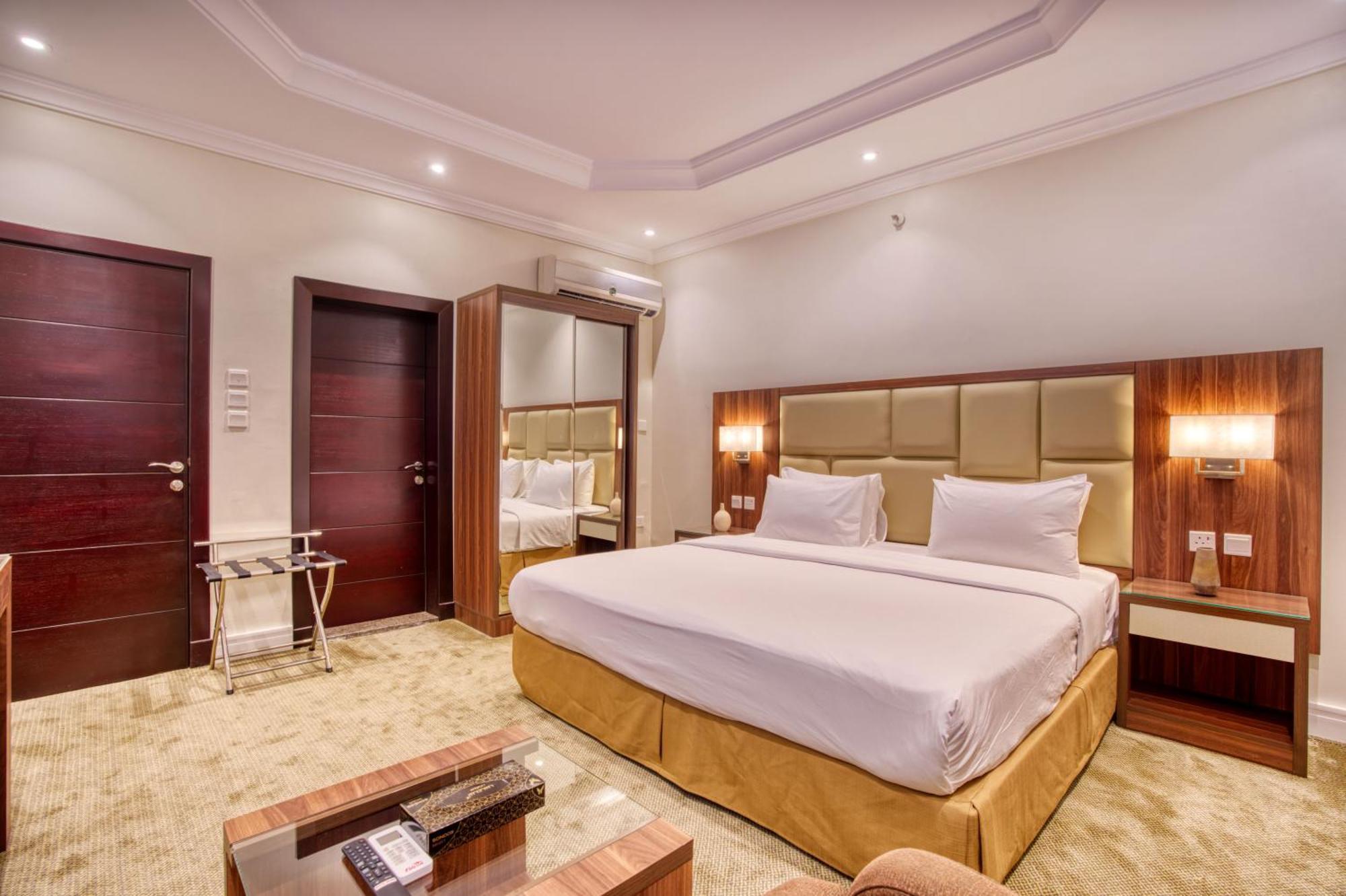 Quiet Dreams - Al Noor Branch Aparthotel Djedda Buitenkant foto